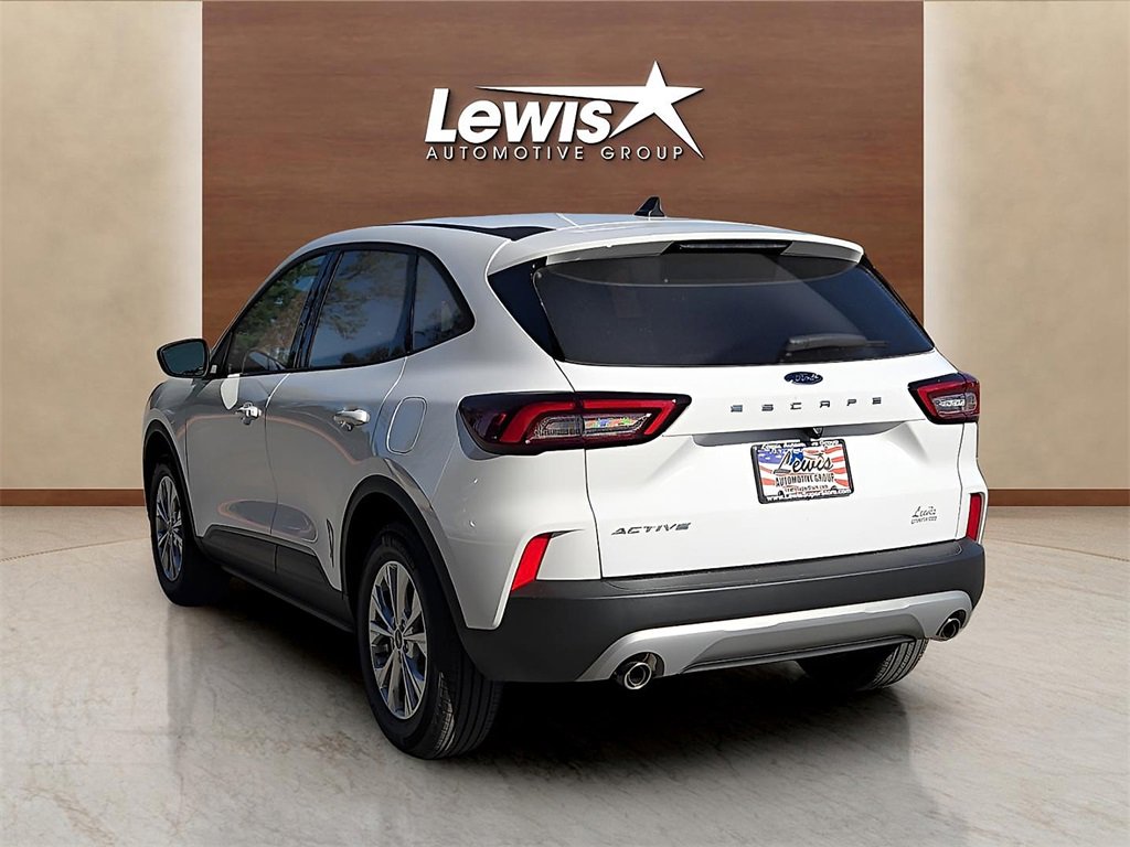New 2025 Ford Escape Active image 3