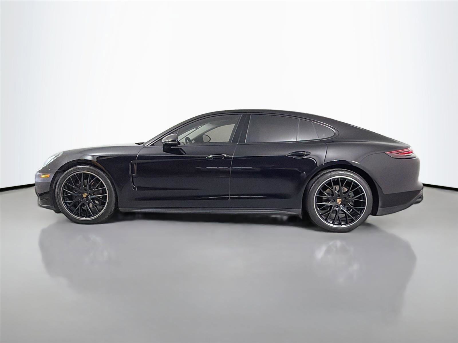Certified 2019 Porsche Panamera 4 AWD/4WD image 2