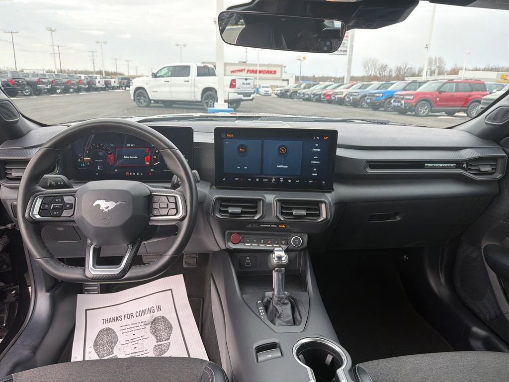 Used 2024 Ford Mustang Convertible image 12