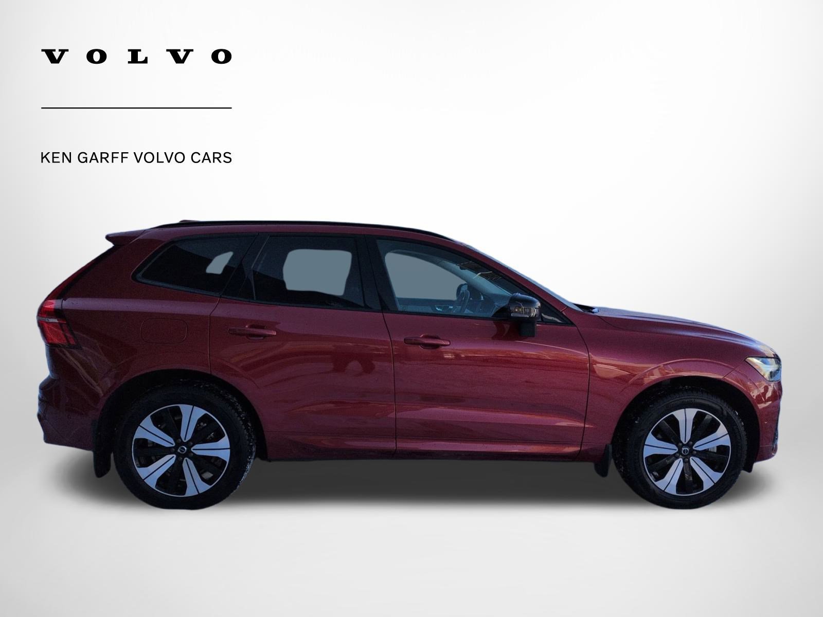 Certified 2023 Volvo XC60 T8 Plus image 2