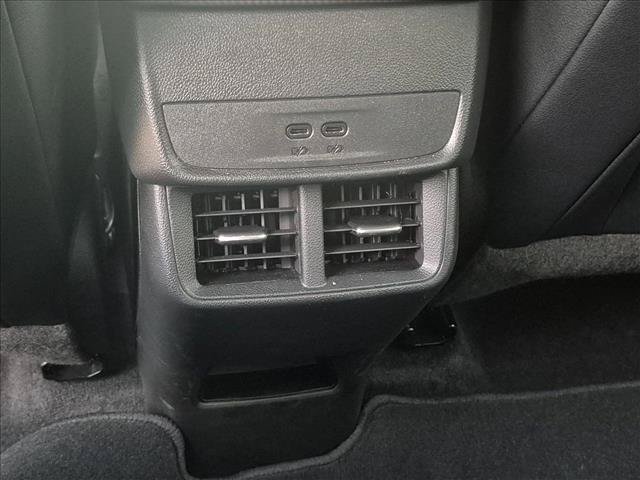 Used 2025 Chevrolet Equinox RS FWD image 17