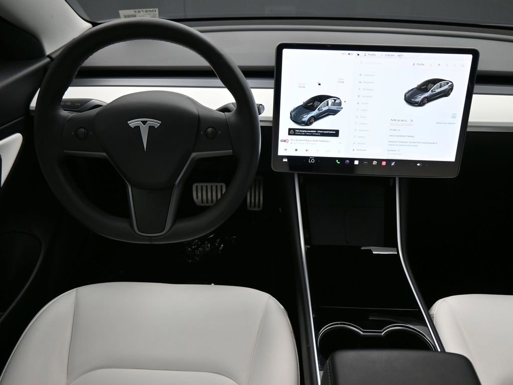 Used 2020 Tesla Model 3 Performance image 4