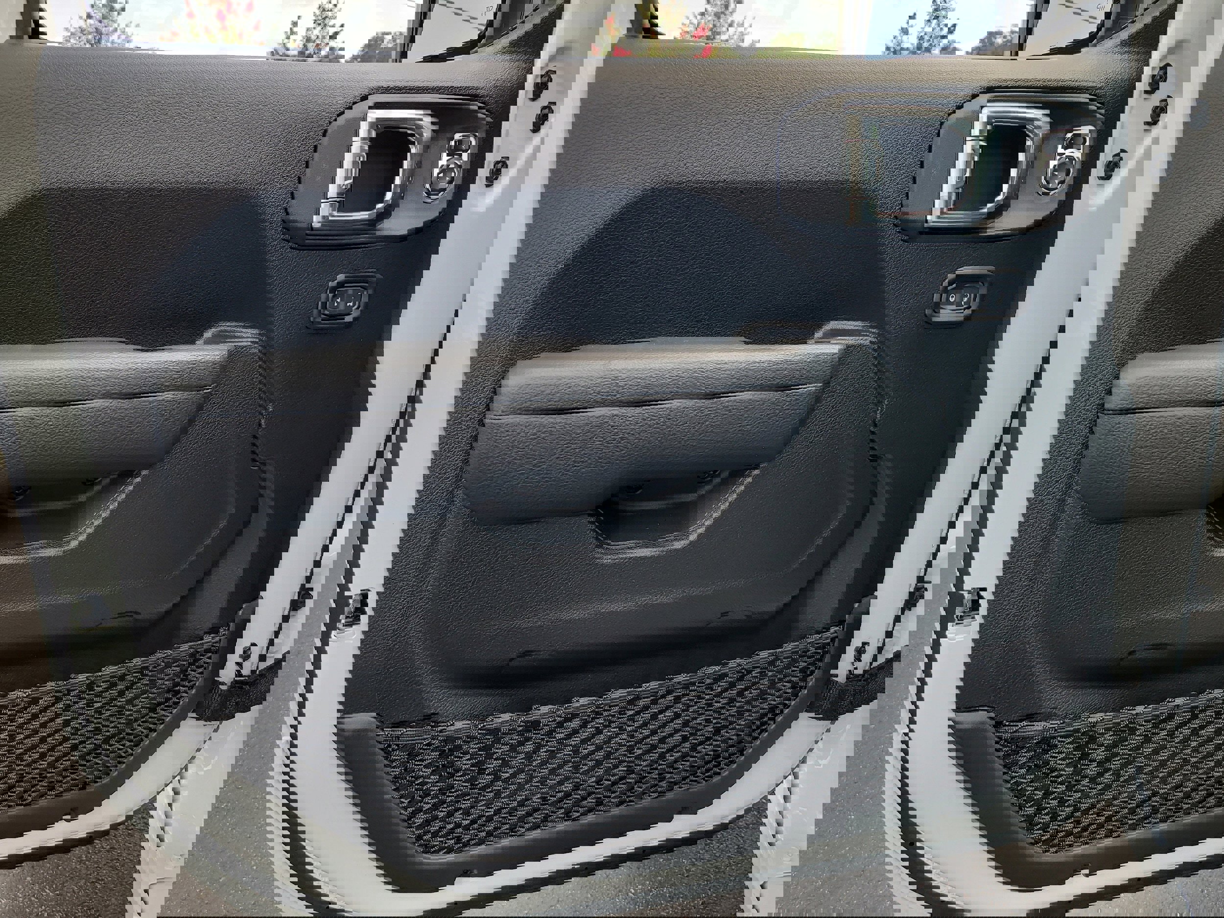 New 2025 Jeep Gladiator Sport image 12