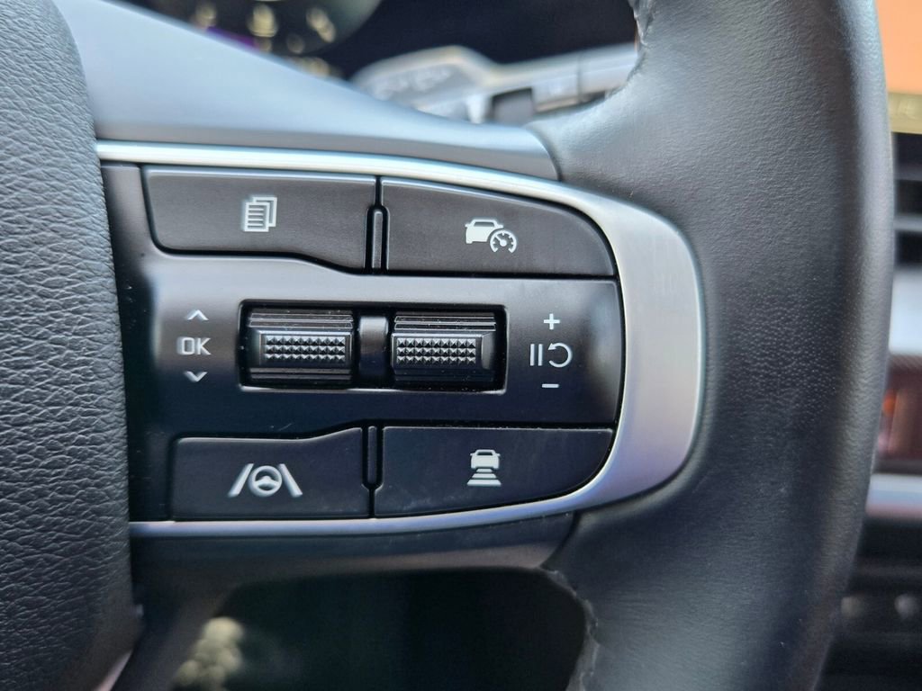 Used 2024 Kia Sportage SX image 24