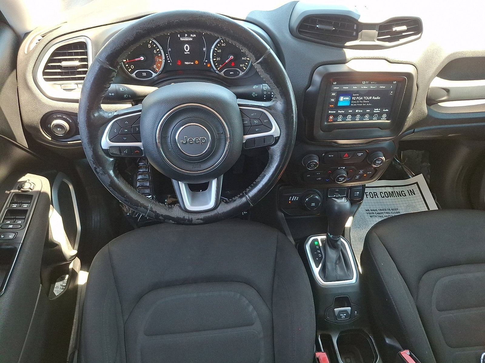 Used 2018 Jeep Renegade Latitude w/ Cold Weather Group AWD/4WD image 11