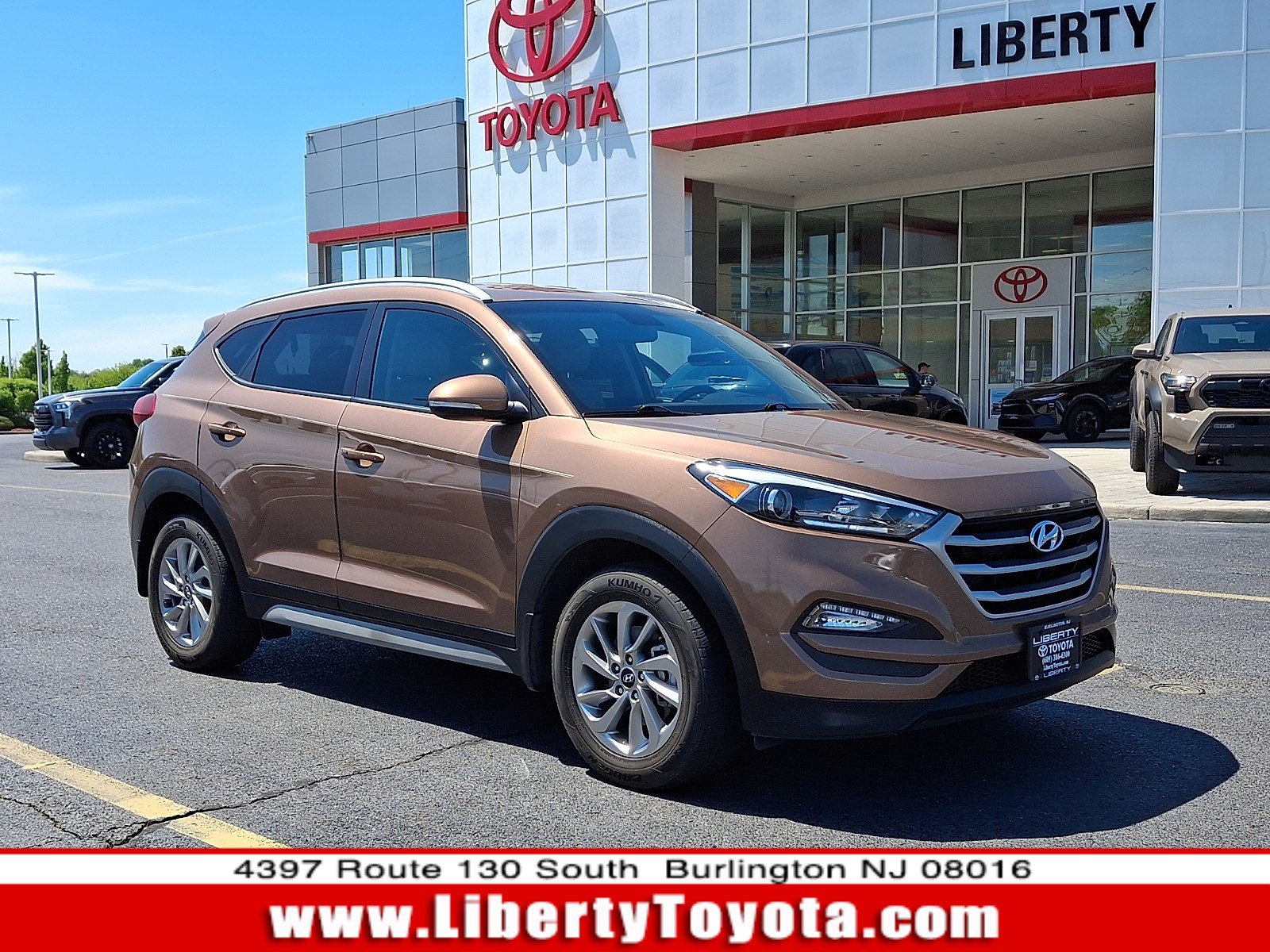 Used 2017 Hyundai Tucson SE Plus FWD image 1