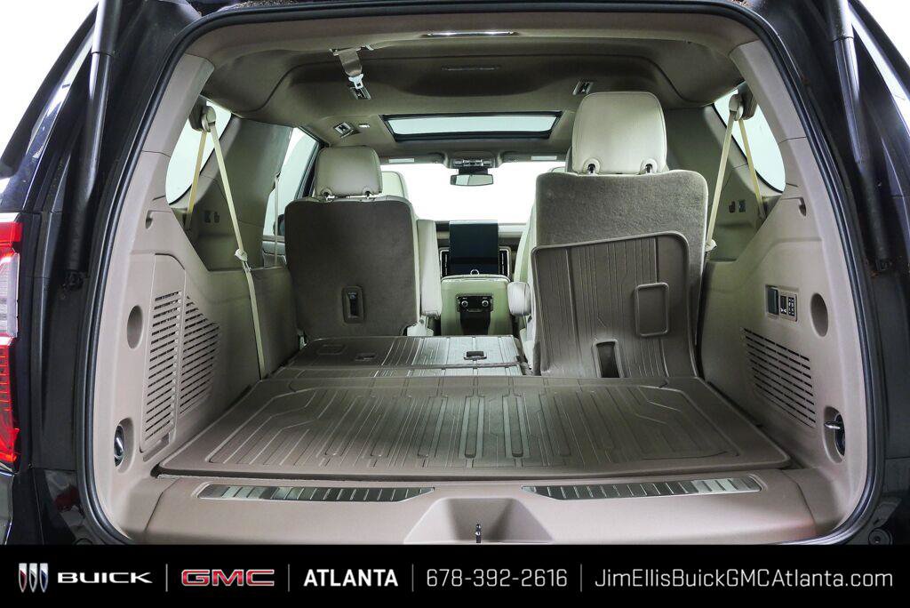 New 2026 GMC Yukon XL Denali w/ Sun & Power Step Package AWD/4WD image 38