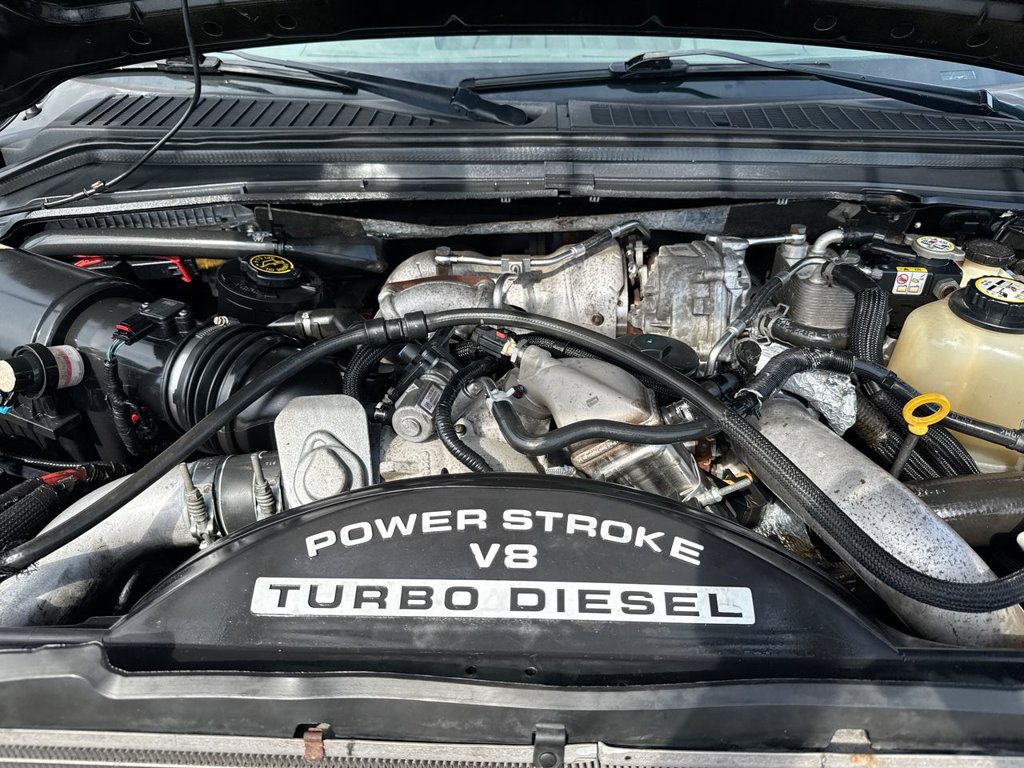 Used 2008 Ford F550 2WD Regular Cab Super Duty image 28