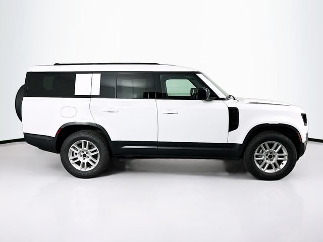 New 2026 Land Rover Defender 130 S AWD/4WD image 4