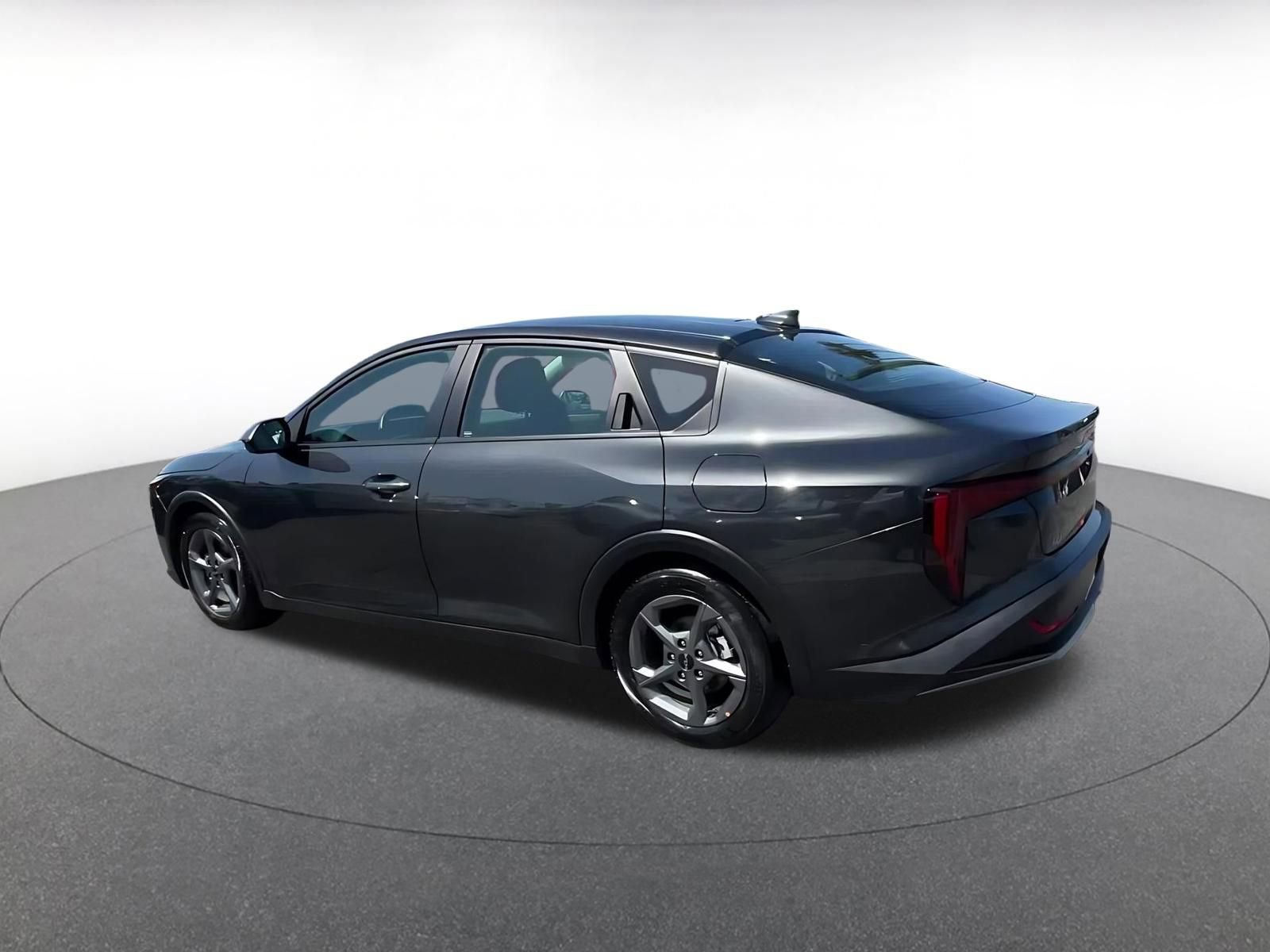 Used 2025 Kia K4 FWD image 10