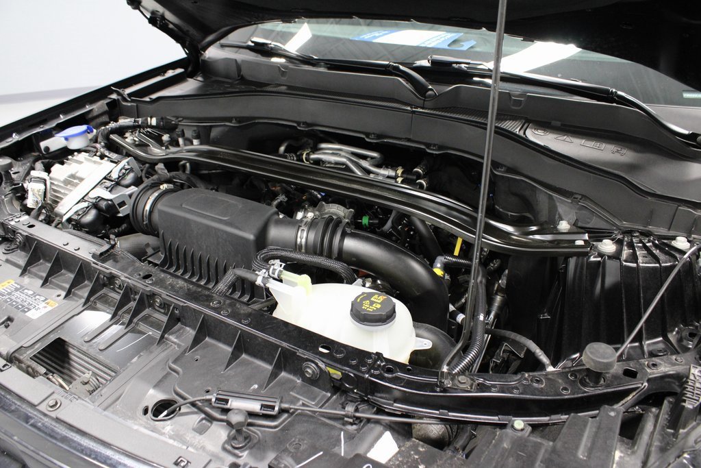 Certified 2025 Ford Explorer ST image 14