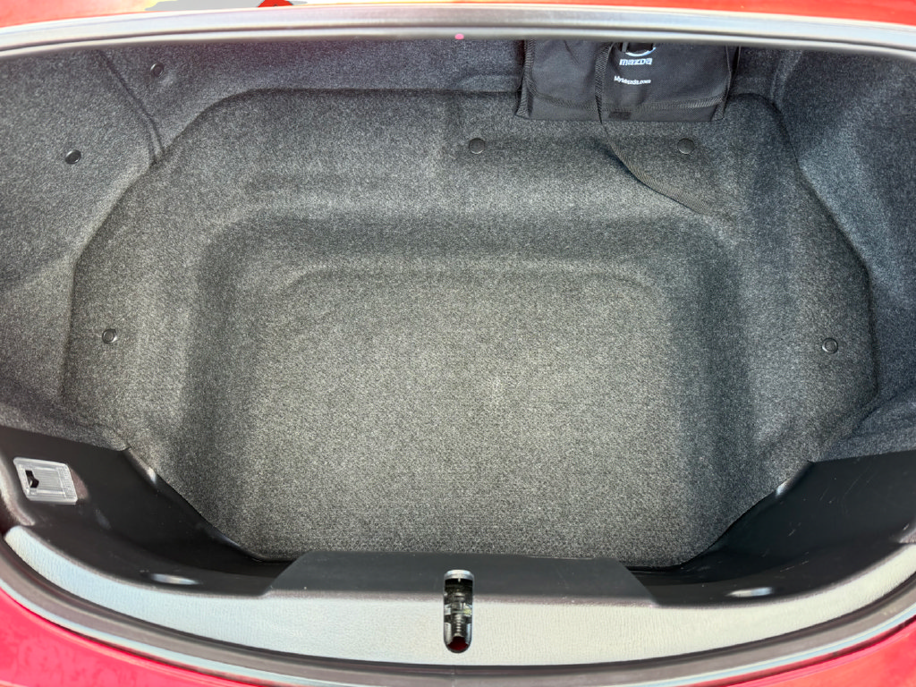 Used 2017 MAZDA MX-5 Miata Grand Touring RWD image 45