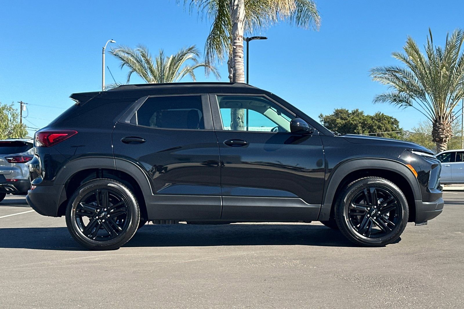 New 2026 Chevrolet TrailBlazer LT w/ Midnight Edition image 3