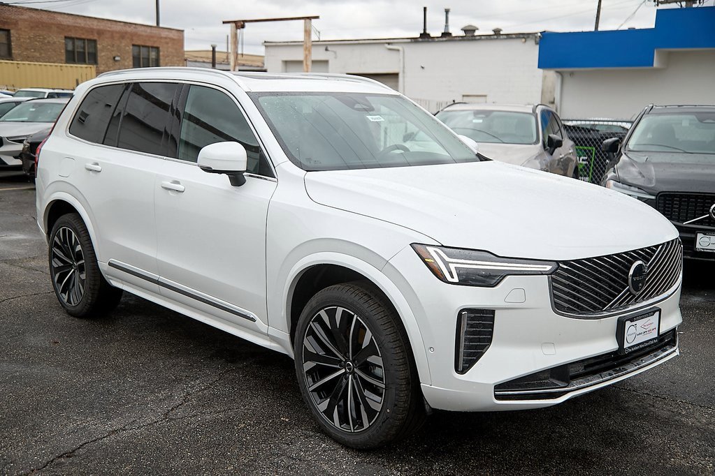 New 2025 Volvo XC90 B6 Plus w/ Protection Package Premier image 4