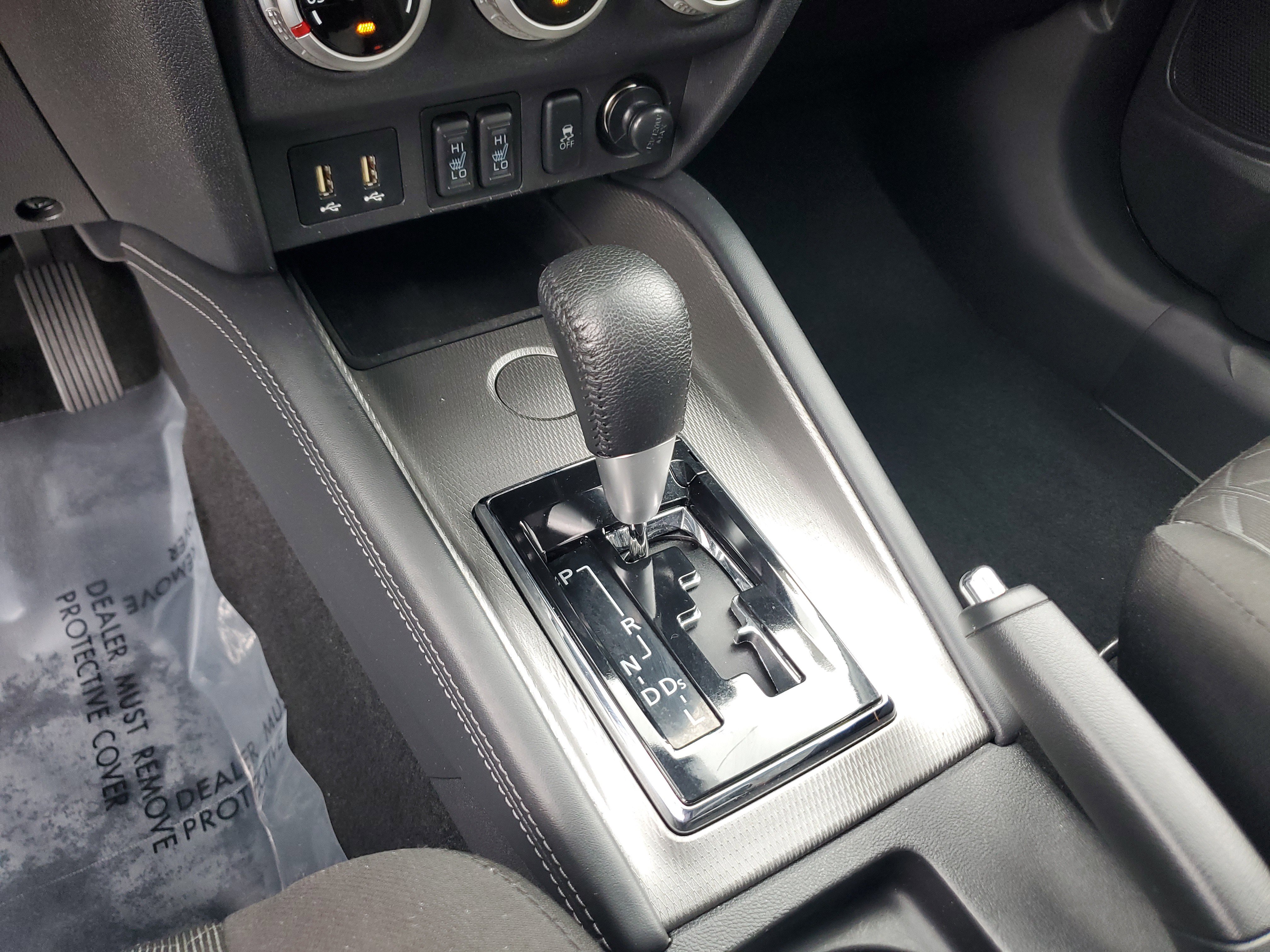 Used 2021 Mitsubishi Outlander Sport SE FWD image 24