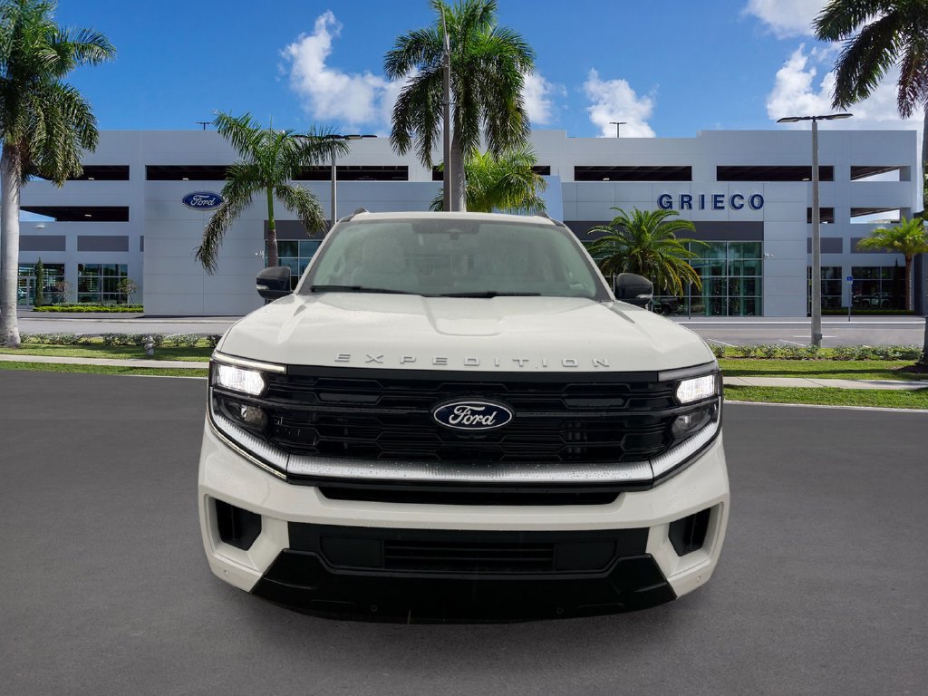 New 2027 Ford Expedition Max Platinum w/ Driver's Package AWD/4WD image 2