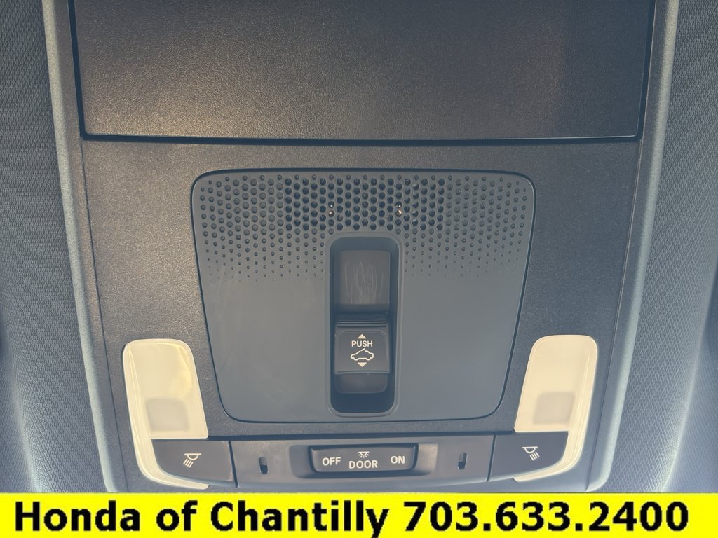 Certified 2025 Honda CR-V Sport image 18