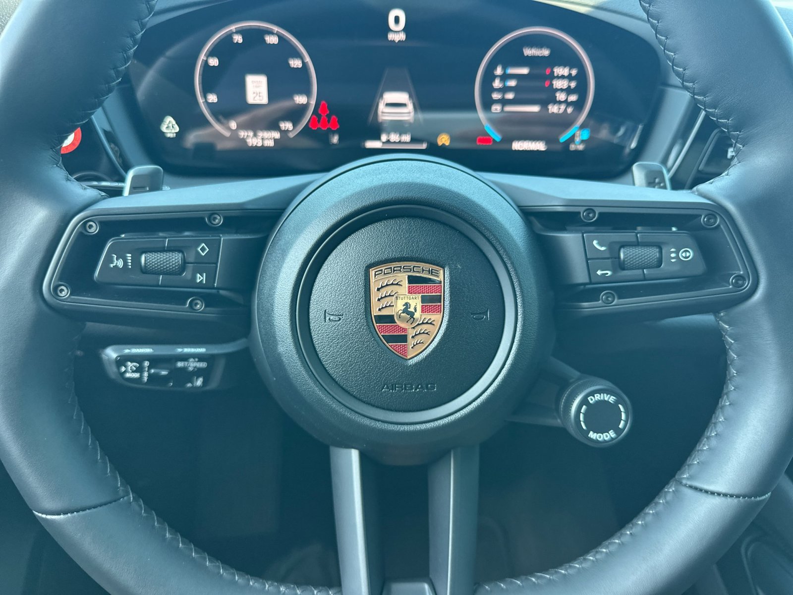 New 2026 Porsche Cayenne AWD/4WD image 15