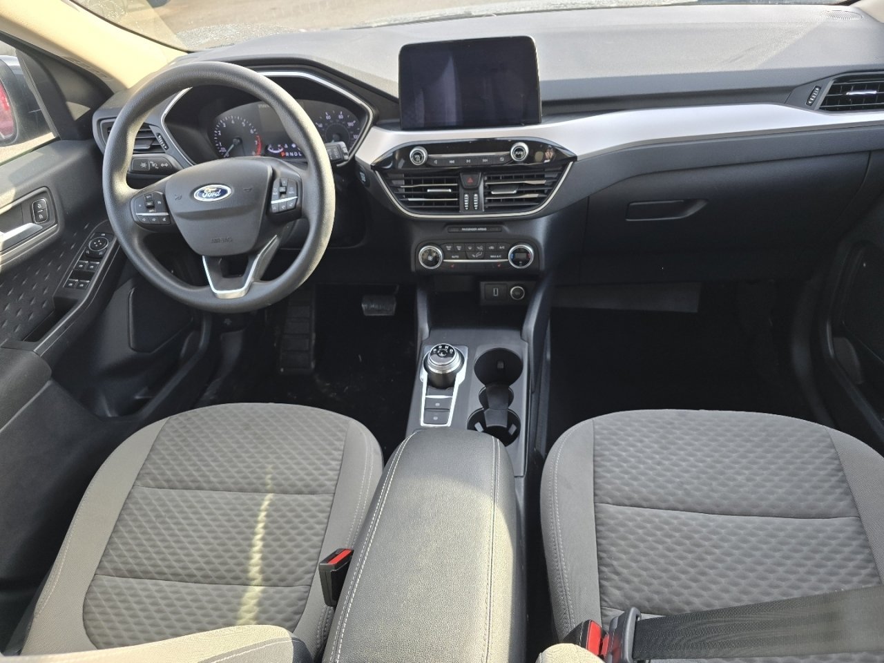 Used 2020 Ford Escape SE image 12