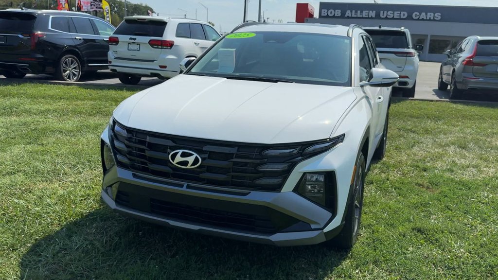 Used 2025 Hyundai Tucson SEL AWD/4WD image 2