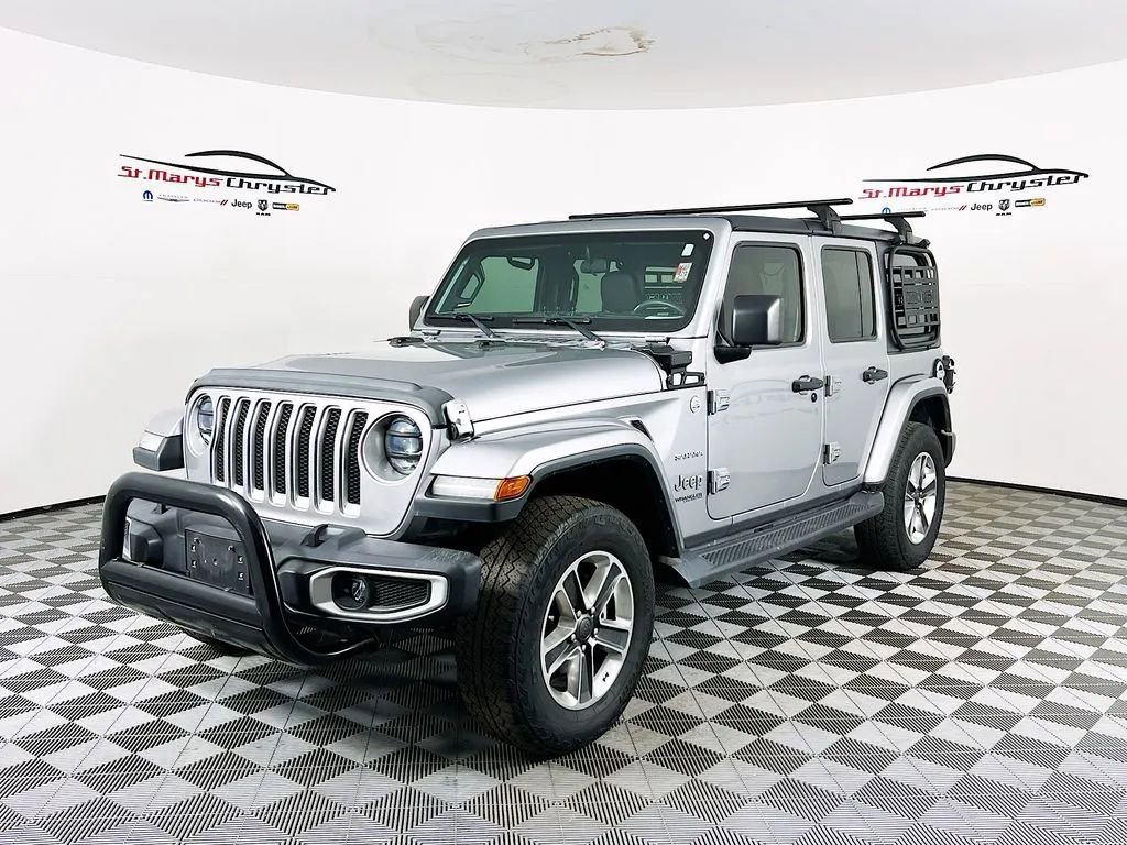 Used 2019 Jeep Wrangler Unlimited Sahara w/ Cold Weather Group AWD/4WD image 4