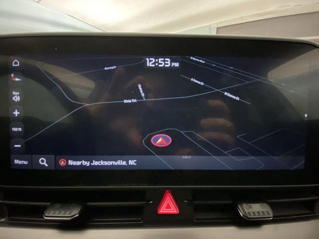 Used 2024 Kia Sportage EX FWD image 18