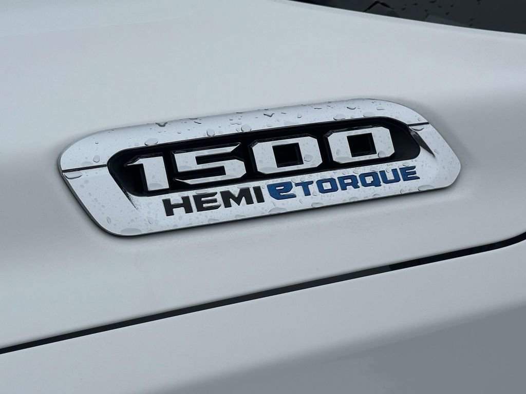 Used 2023 RAM 1500 Big Horn image 10