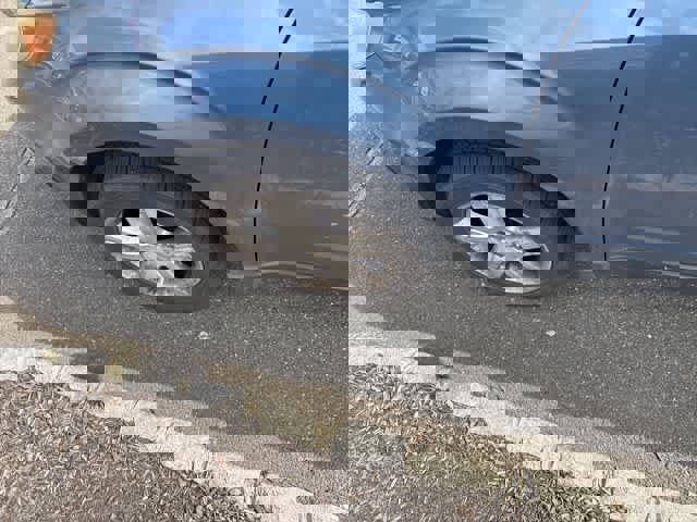 Used 2010 Subaru Forester 2.5X Premium image 11