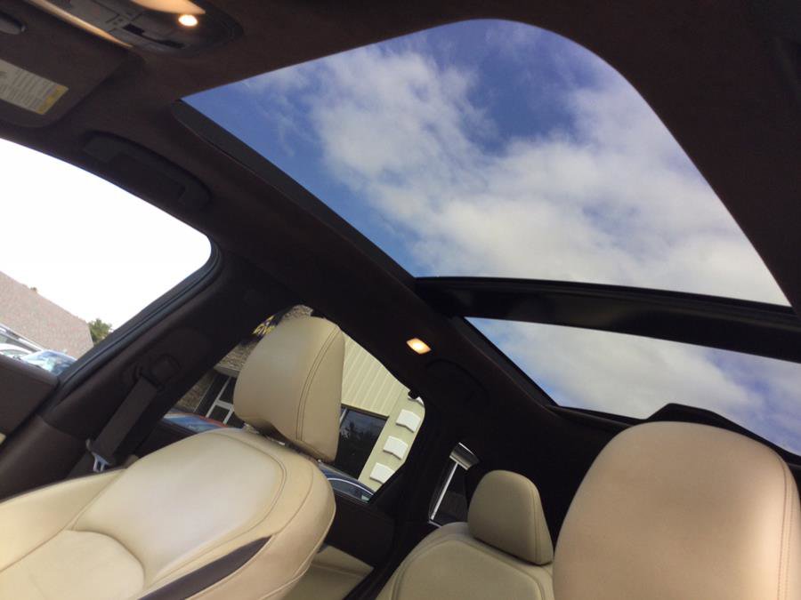 Used 2019 INFINITI QX50 Essential w/ Sensory Package image 18