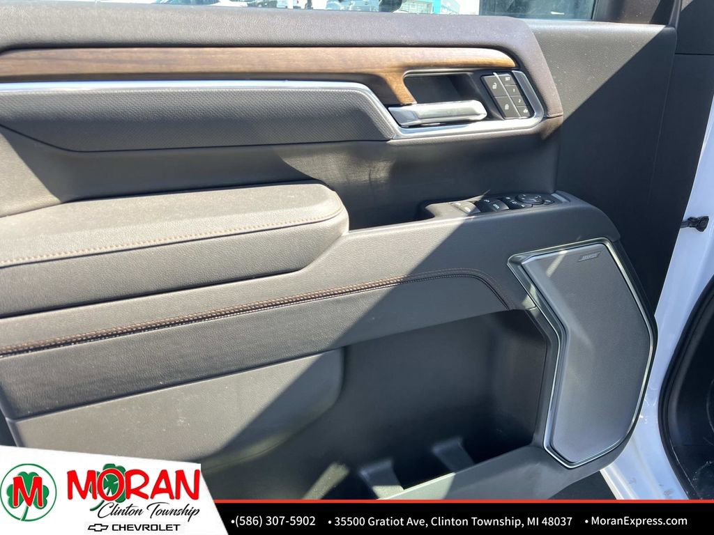 Certified 2025 Chevrolet Silverado 3500 High Country w/ High Country Premium Package image 17