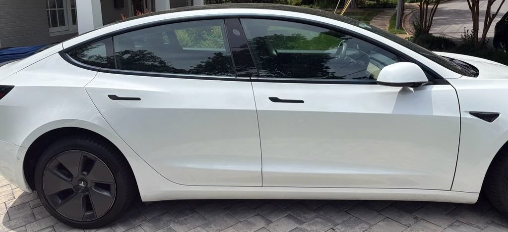 Used 2021 Tesla Model 3 Standard Range Plus RWD image 6