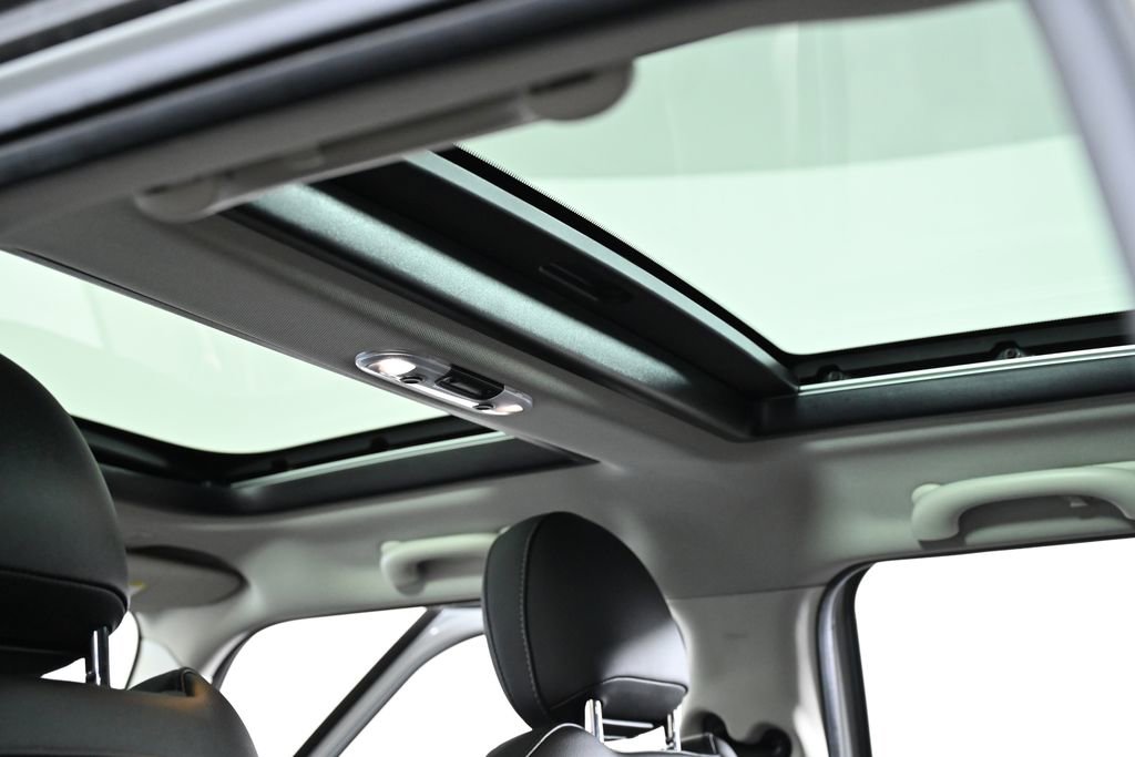 Used 2021 MINI Cooper S w/ 6.5" Touchscreen Package image 33