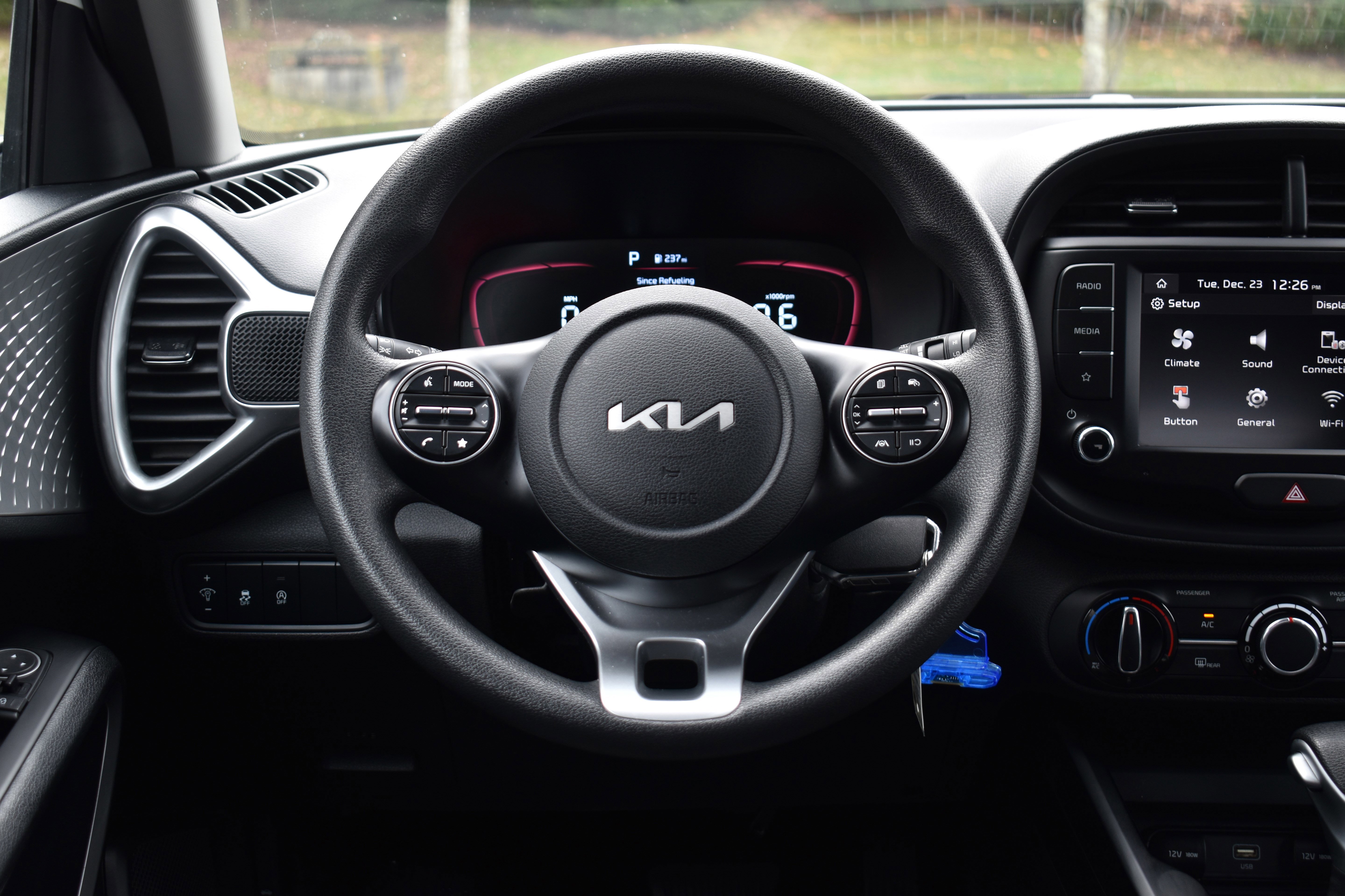 Used 2024 Kia Soul LX w/ Option Group 015 image 11