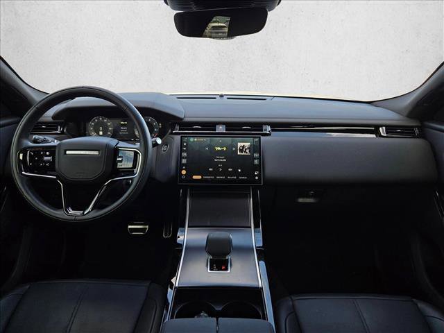 Certified 2026 Land Rover Range Rover Velar Dynamic SE image 17