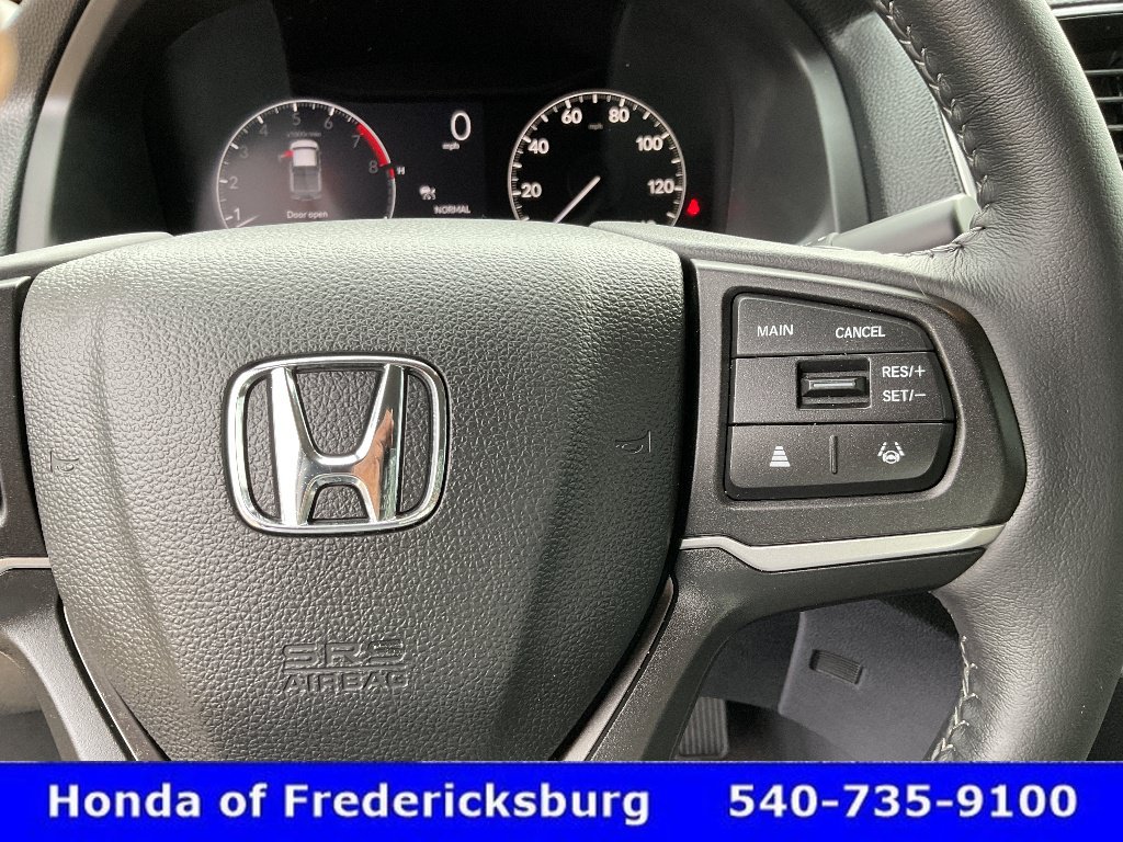 Certified 2025 Honda Ridgeline RTL image 28