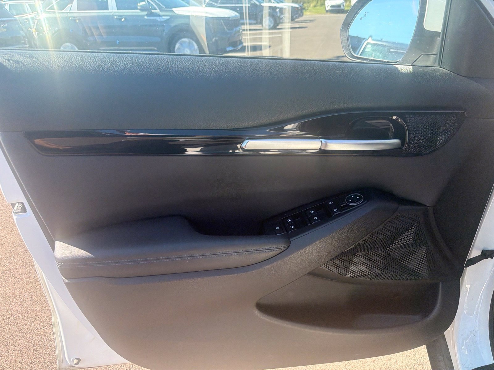 Used 2023 Kia Seltos S w/ Navigation Package AWD/4WD image 11