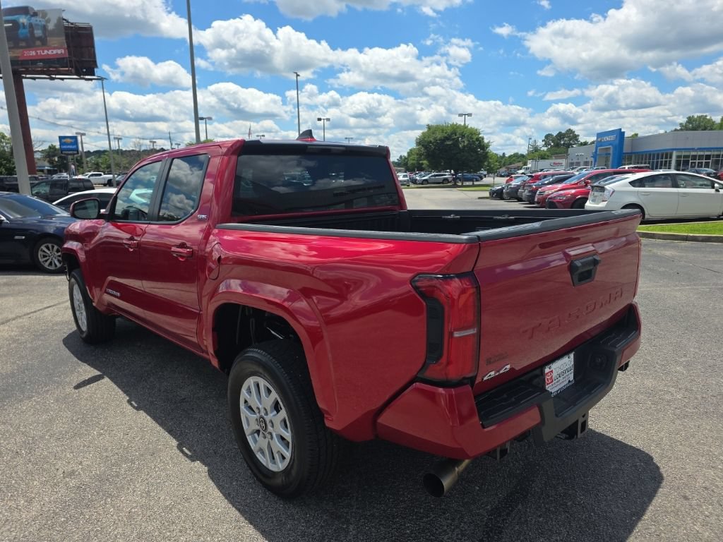 Certified 2025 Toyota Tacoma SR5 AWD/4WD image 6