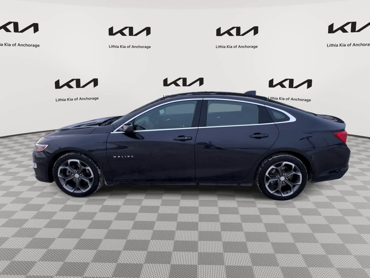 Used 2023 Chevrolet Malibu LT FWD image 5