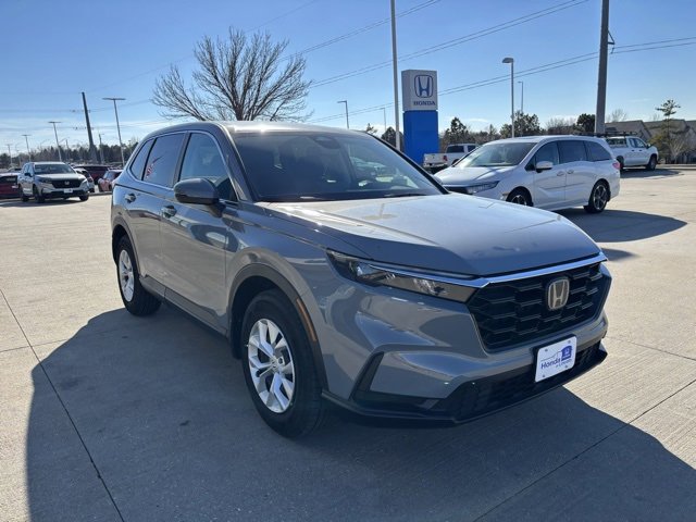Used 2026 Honda CR-V LX image 3