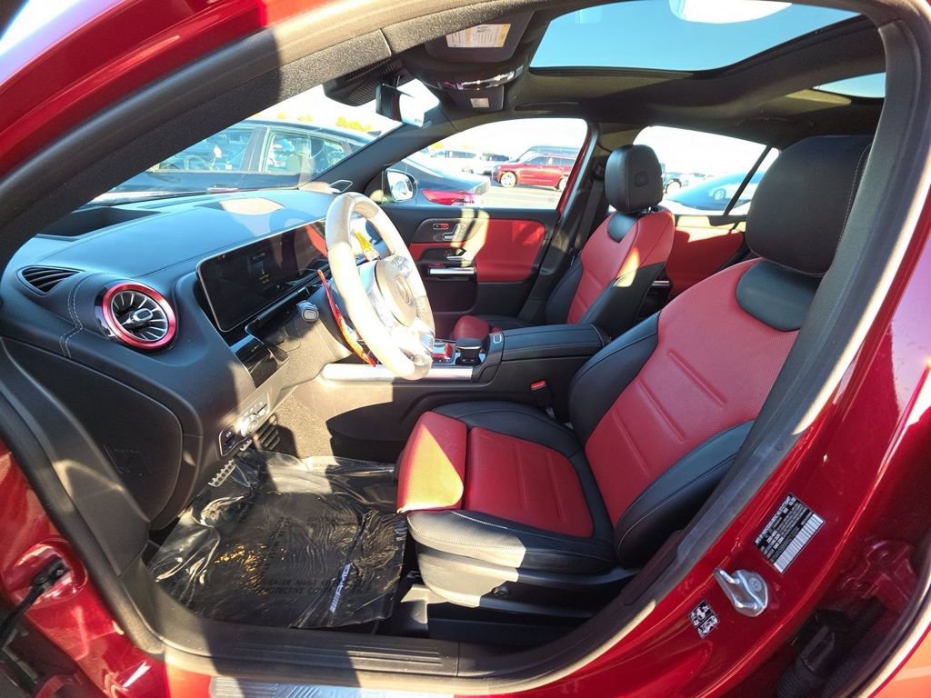 Used 2021 Mercedes-Benz GLA 35 AMG 4MATIC image 7