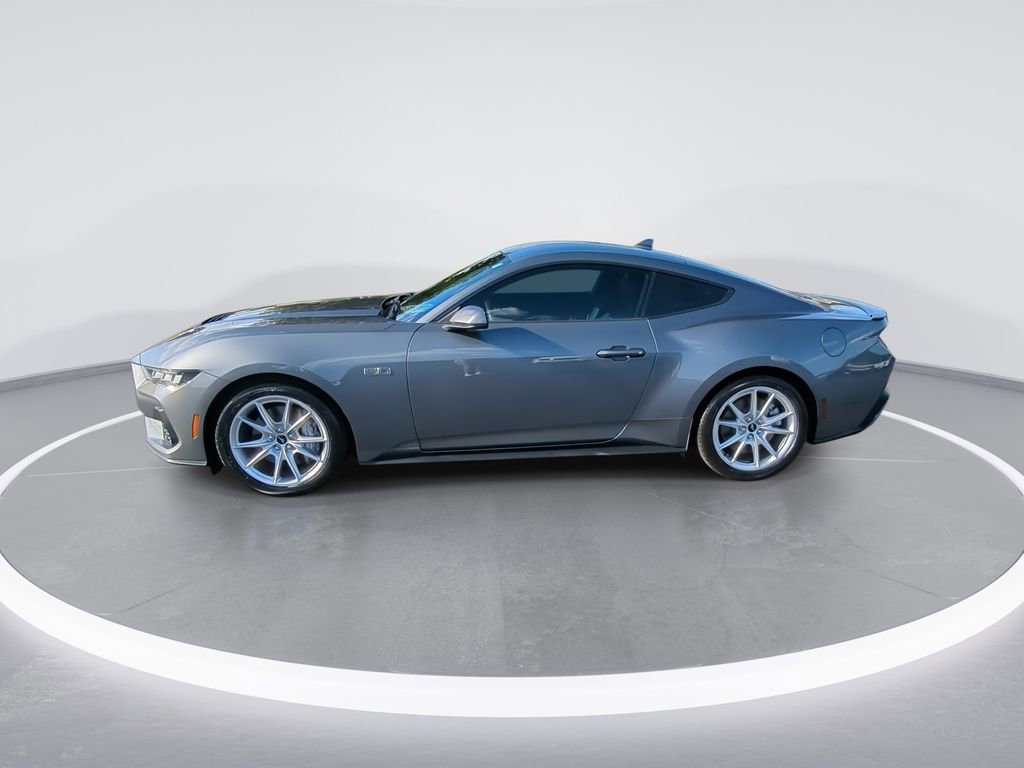 Used 2024 Ford Mustang GT Premium image 5
