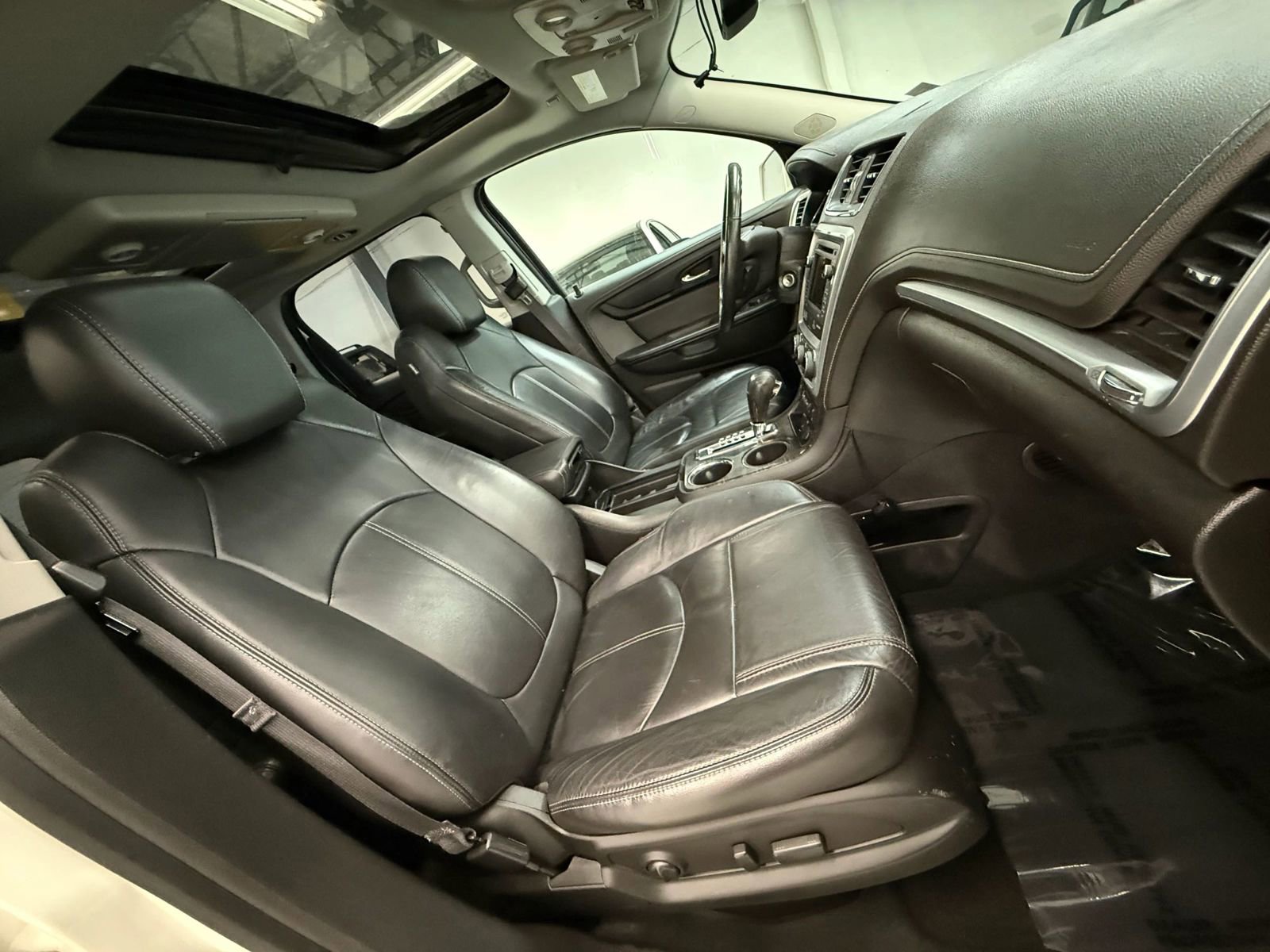 Used 2015 GMC Acadia SLT w/ Open Road Package image 28