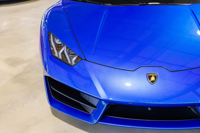 Used 2019 Lamborghini Huracan LP 580-2 image 12