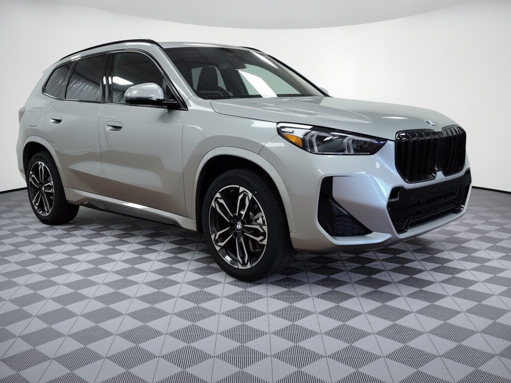 Used 2026 BMW X1 xDrive28i w/ Technology Package AWD/4WD image 7