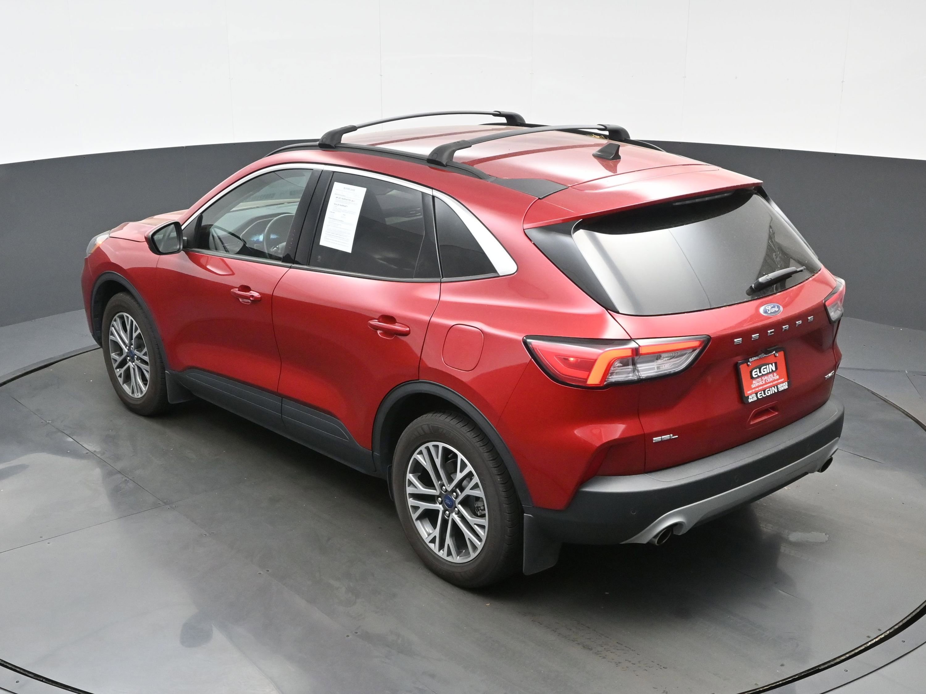 Used 2022 Ford Escape SEL w/ Technology Package image 32