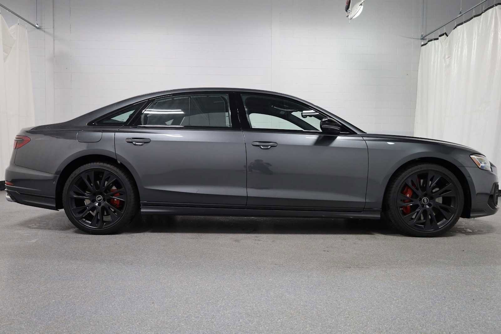 New 2025 Audi S8 image 10