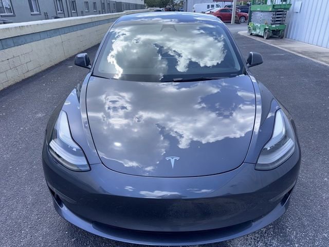 Used 2022 Tesla Model 3 image 2