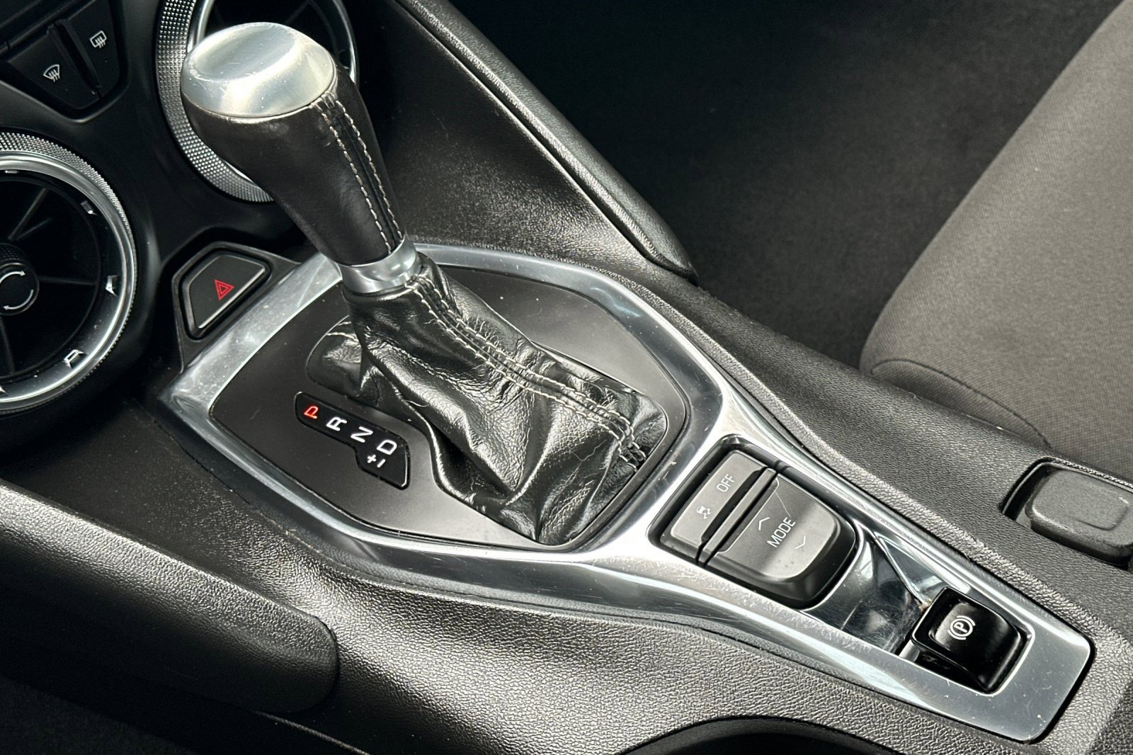 Used 2019 Chevrolet Camaro LT image 18