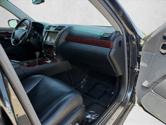 Used 2008 Lexus LS 460 RWD image 12