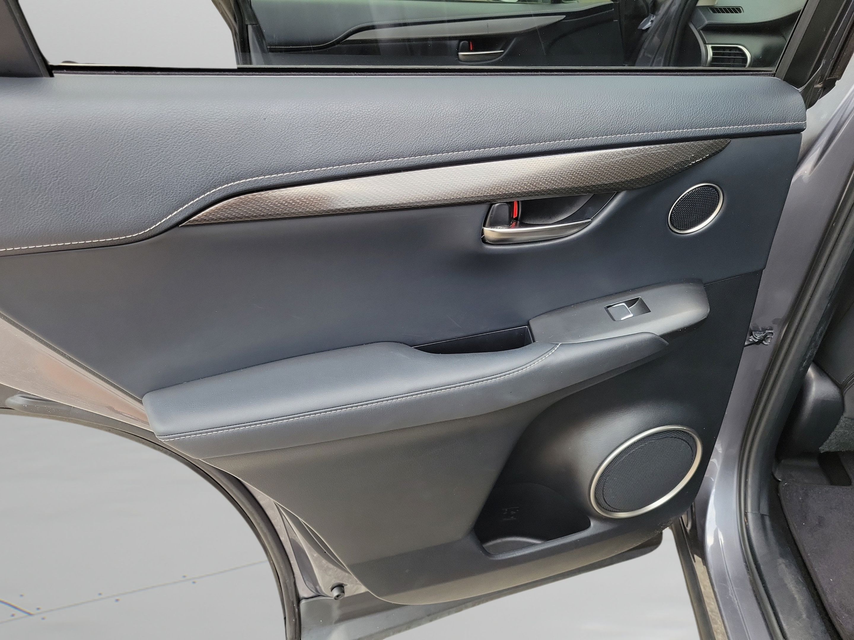 Used 2018 Lexus NX 300 FWD w/ Comfort Package image 11